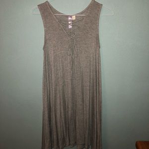 Criss-Cross Detailed Midi Dress